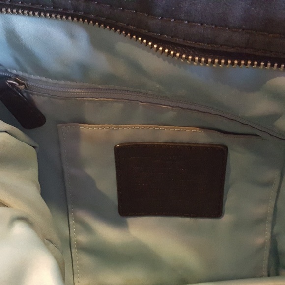 Handbag - Picture 2 of 8